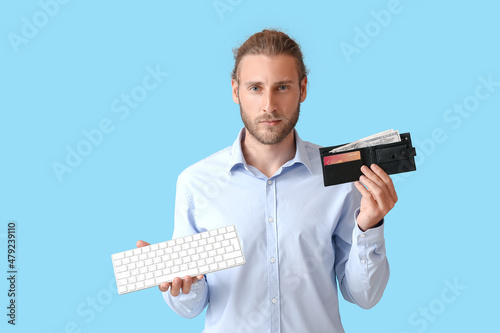 Man with keyboard and walle...