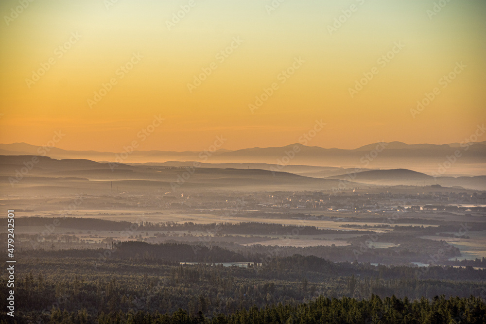 Obraz premium sunrise in the mountains