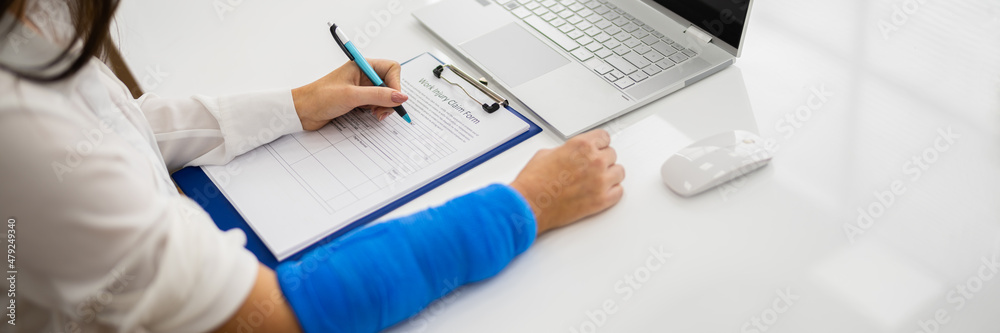 Worker Filling Social Security Benefits Worker Filling Social Security Benefits