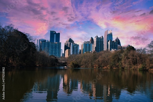 Fotografia Panoramic view of downtown Atlanta skyline from Piedmont Park