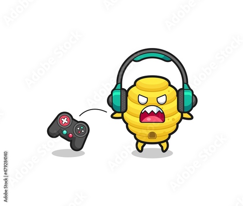 bee hive gamer mascot is angry