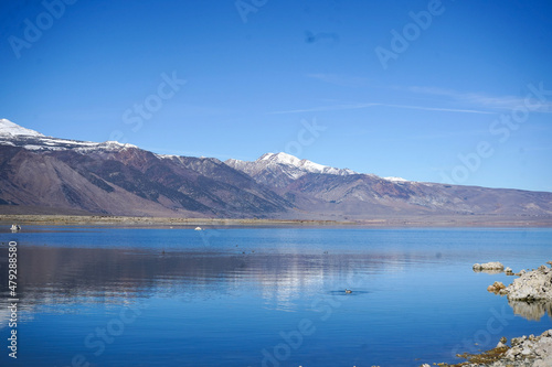 lake and mountains © Helena