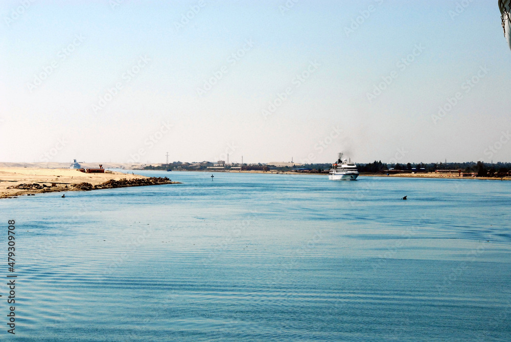 スエズ運河を航行