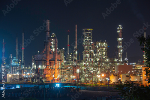 Distillation tower oil​ refinery​ and​ plant of petrochemistry industry