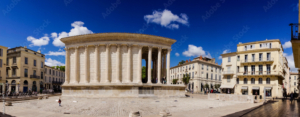 Maison Carrée, siglo I, Nimes, capital del departamento de Gard,Francia, Europa