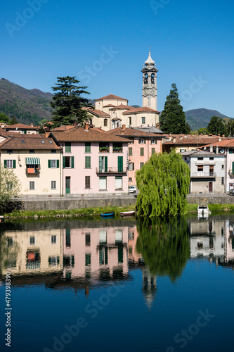 Brivio, provincia de Lecco, Lombardia, Italia, Europa © Tolo