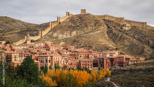 Cuadro en lienzo Albarracín is a small town in the hills of east-central Spain, above a curve of the Guadalaviar River