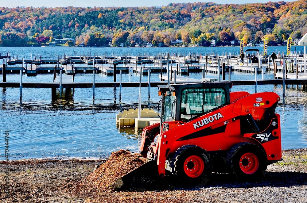 Foto Stock Penn Yan, NY, US October 31, 2020 Marina on Keuka Lake