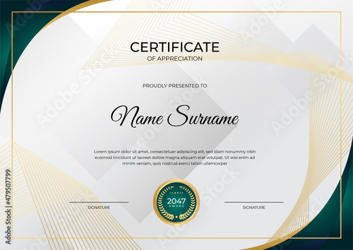 Modern employee golden green certificate design template