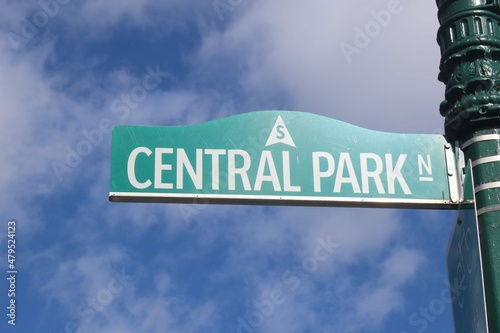 Sign central park © libllul