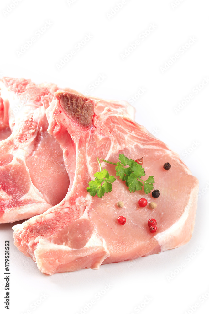 côte de porc sur fond blanc	
