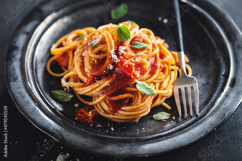 Pasta with spaghetti sauce and cheese