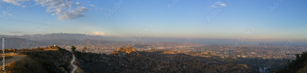 Panoramic view of the city Los Angeles surrounded by the mountains