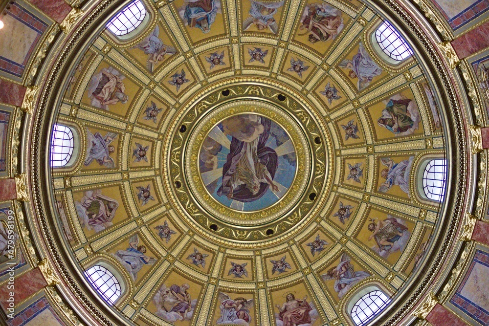 Plafond d'une basilique