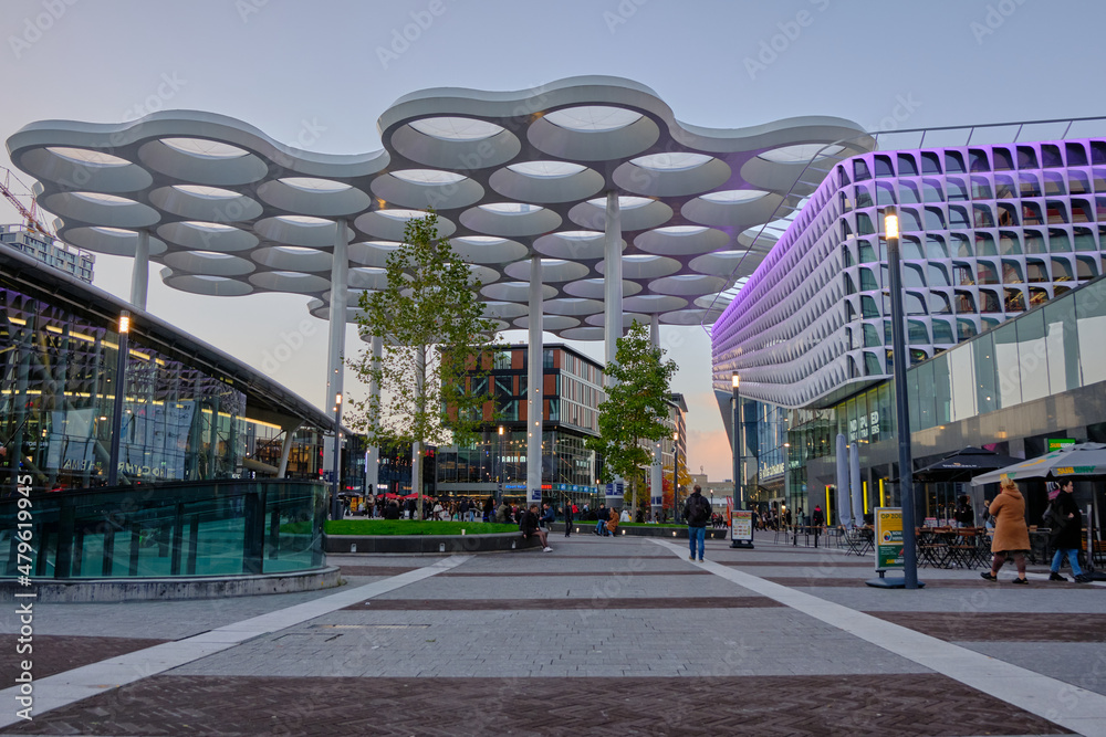 NETHERLANDS - September 25 2021, 'Bollendak' the design roof connecting shopping mall Hoog-Catharijne and the entrance to Utrecht Central train station. Stock Photo | Adobe Stock