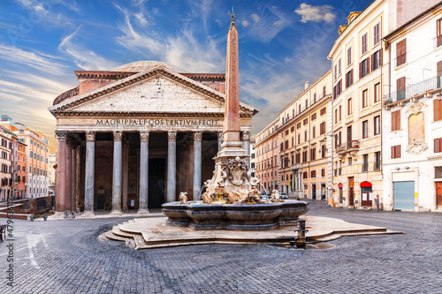 Obraz na płótnie The Pantheon and the obelisk, full view, Rome, Italy