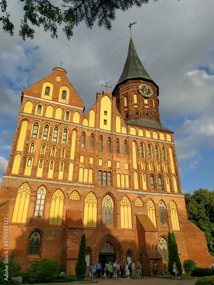 Obraz premium Facade of Konigsberg Cathedral at sunset light, Kaliningrad, Russia.