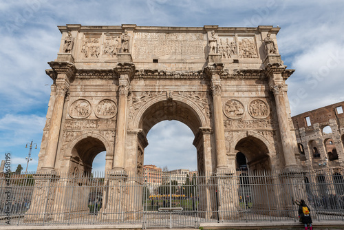 Arch of Constantine in the city of Rome