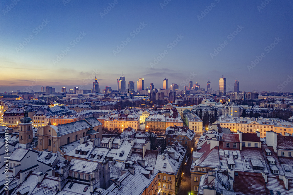 Warszawa - Stare Miasto zimowym świtem Warszawa - Stare Miasto zimowym świtem