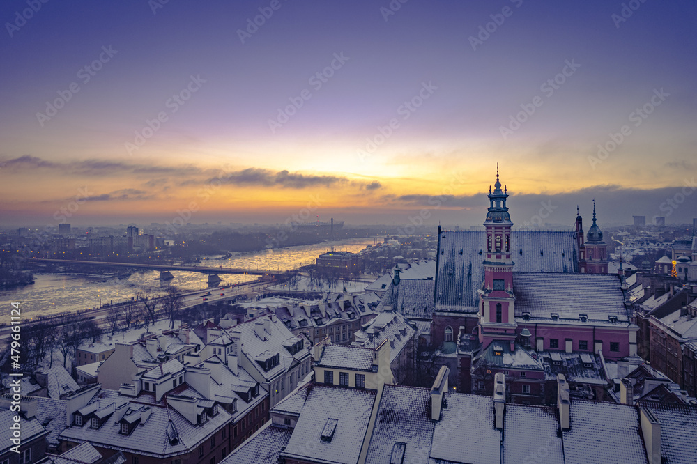 Warszawa - Stare Miasto zimowym świtem