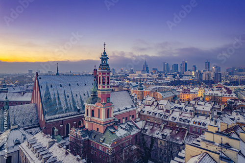 Obraz na płótnie Warszawa - Stare Miasto zimowym świtem w salonie