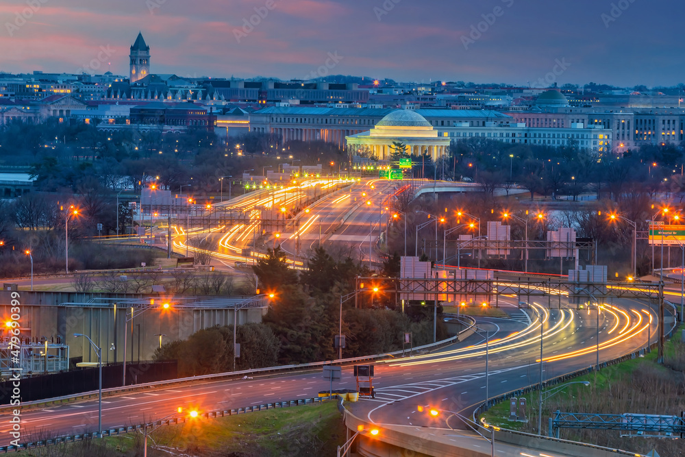 Naklejka premium Washington, D.C., city skyline with Lincoln Memorial, Washington Monument and Thomas Jefferson Memorial