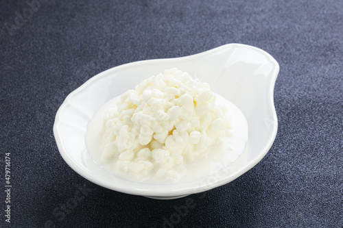 Dietary granulated cottage cheese for breakfast