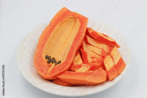 slices of papaya
