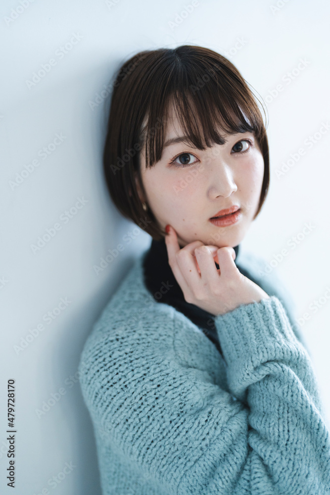 クールな女性ポートレート クールな女性ポートレート