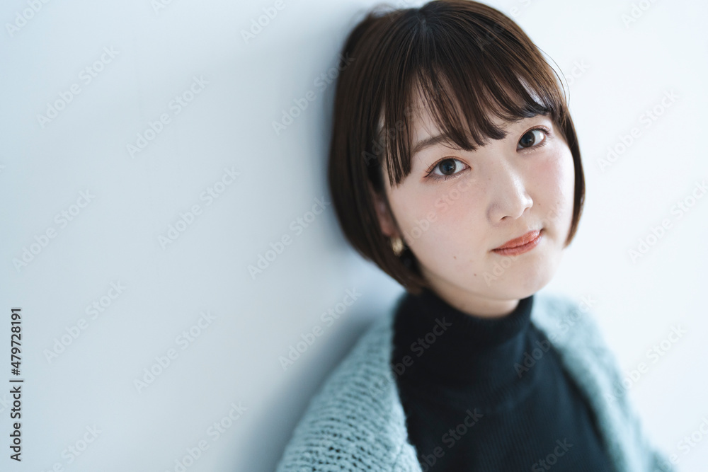 クールな女性ポートレート クールな女性ポートレート