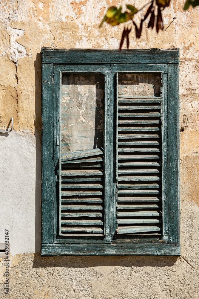 Fototapeta premium old weathered wooden window