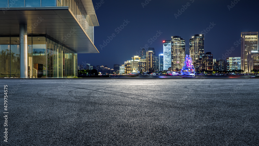 Obraz premium Panoramic skyline and modern commercial office buildings with empty road in Shanghai, China. Asphalt road and cityscape.