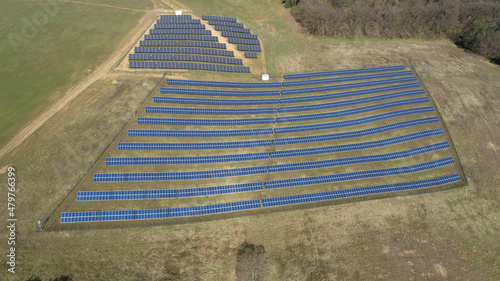 Obraz na płótnie Photovoltaic farm on the Oder river in north-west Poland. w salonie