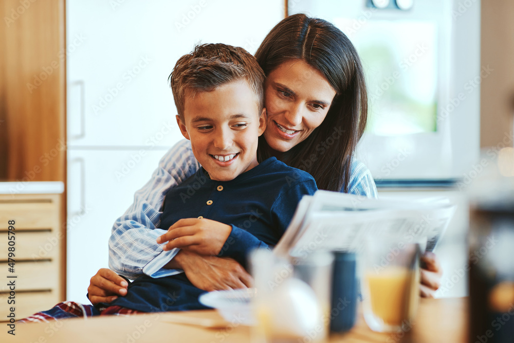 With her son. Сын подросток. Мама и малыш на природе. With her son. With her son.