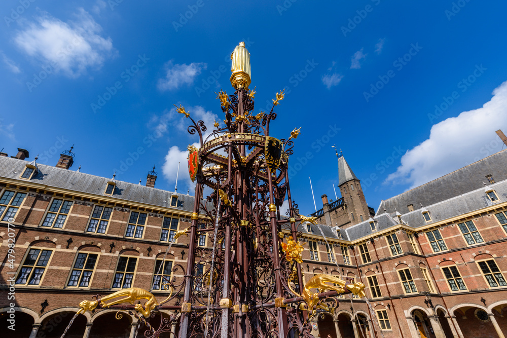 L'Aia, Paesi Bassi, centro storico, palazzo  Binnenhof 
 sede parlamento olandese