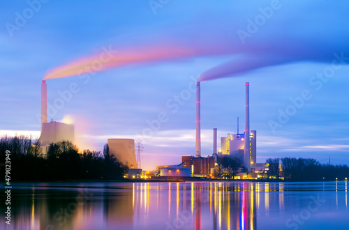 Fotografia Illuminated coal power plant in Germany