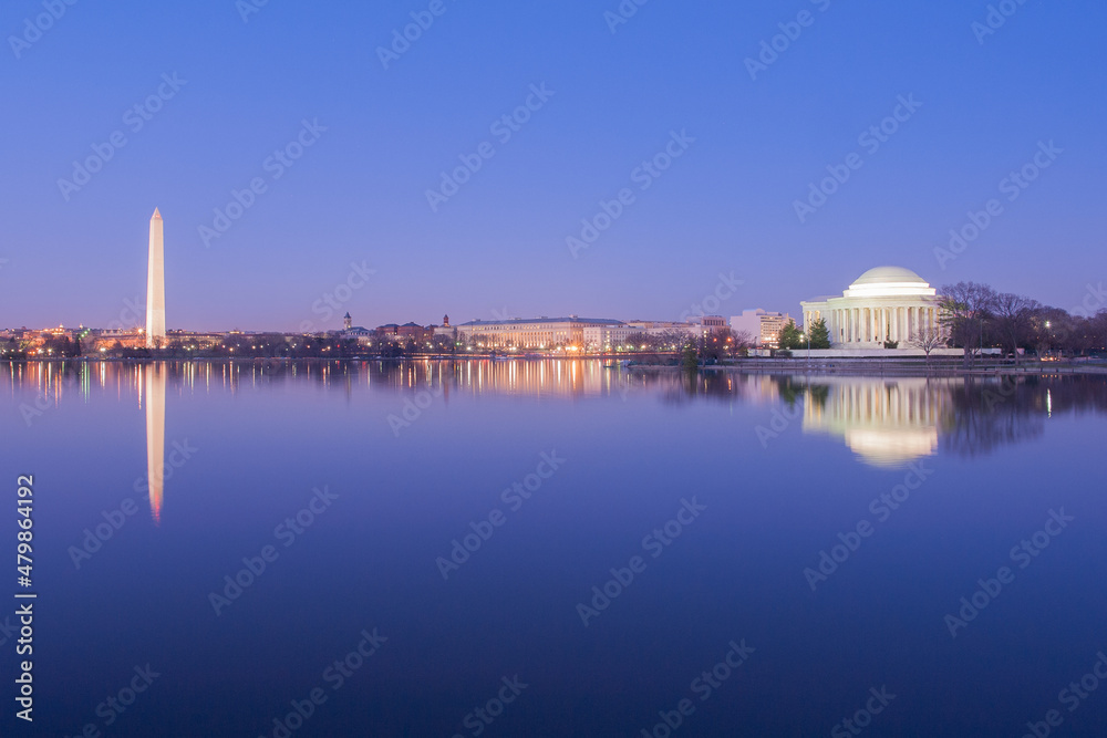 Jefferson Memorial and Washington Monument at night - Washington D.C. United States of America
 - obrazy, fototapety, plakaty 