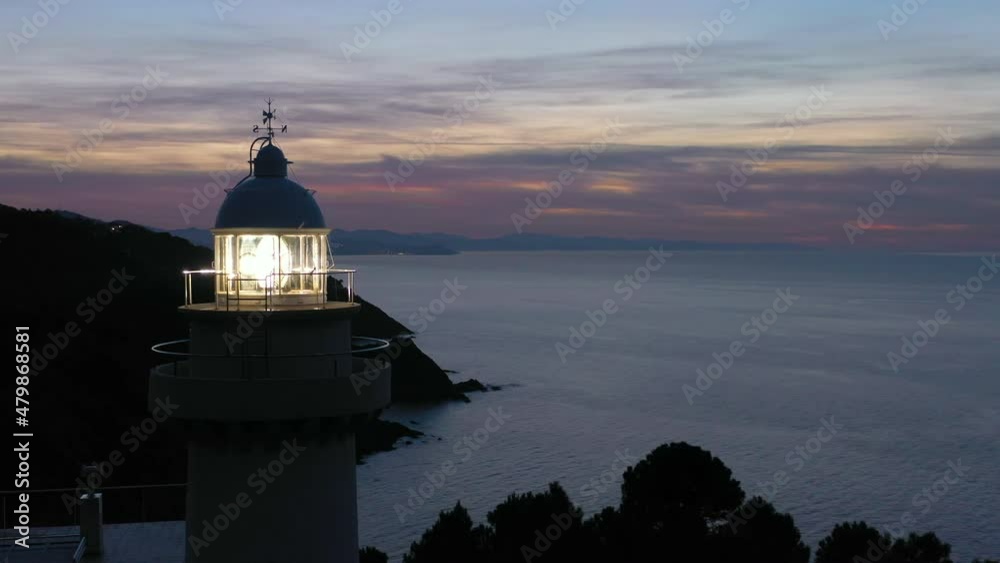 View of the lighthouse lantern at dusk