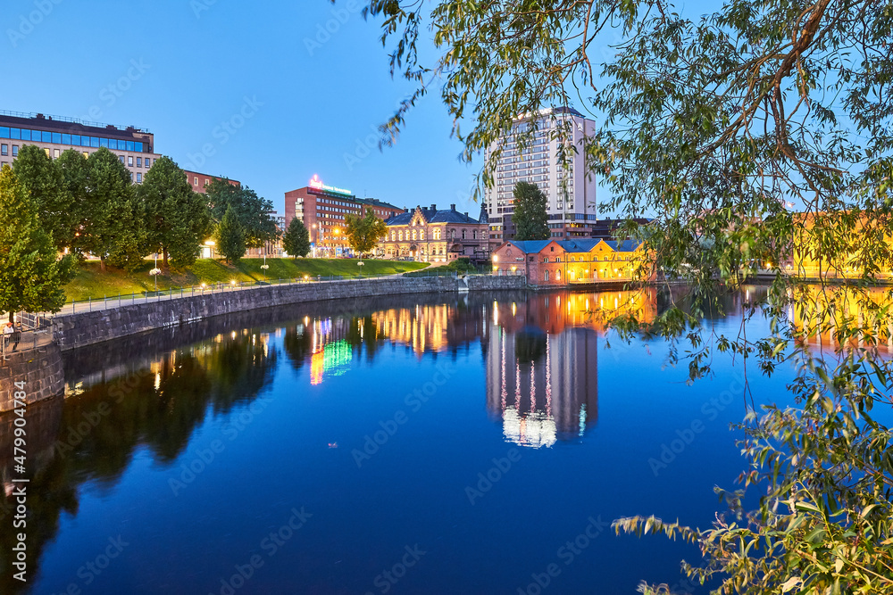 Obraz premium Tampere centre and Tammerkoski rapids view