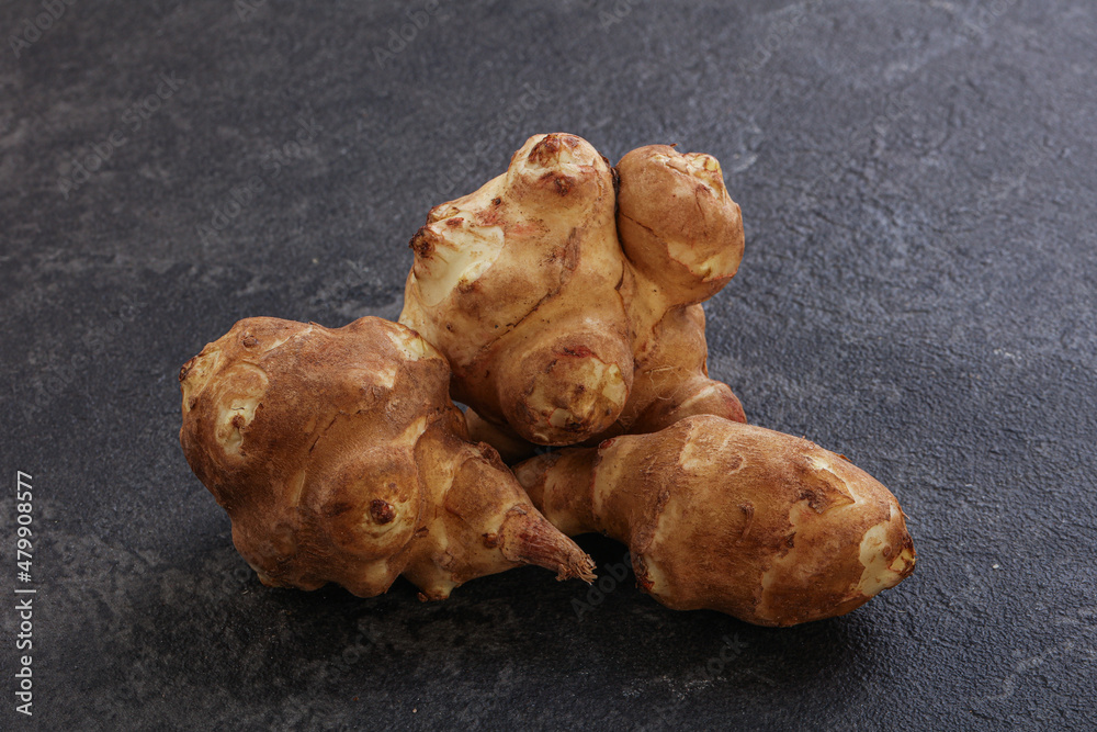 Raw dietary Jerusalem artishoke - topinambur Raw dietary Jerusalem artishoke - topinambur