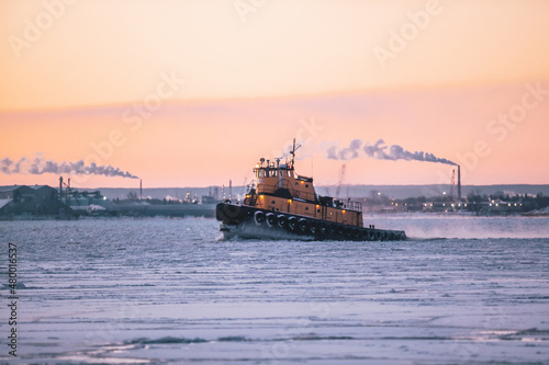 Ship in Duluth Minnesota Cold - Temp Sea Smoke MN 