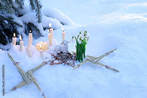 Foto Wiccan altar for Imbolc sabbath, pagan holiday ritual