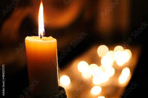 Billede på lærred Una vela para iluminar el espíritu