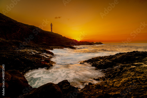 Puesta de sol en la costa de Gáldar, Gran Canaria