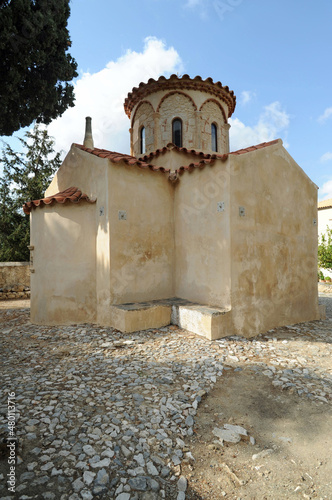 Église du monastère de Gouverniotissa à Potamies près d'Hersonissos en Crète photo