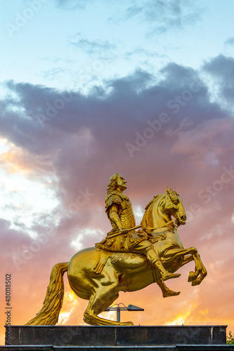Der Goldene Reiter als Wahrzeichen der Stadt Dresden.