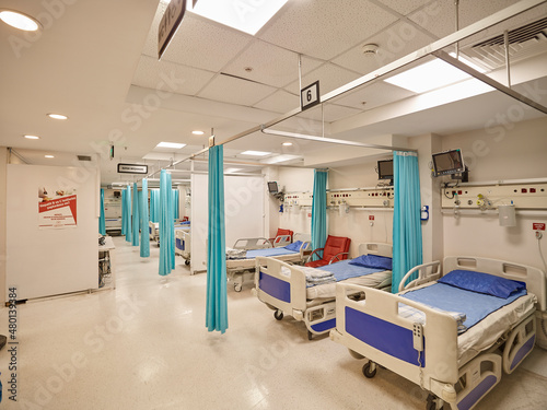 Cuadro en lienzo Photographs of hospital interiors, general rooms and medical supplies