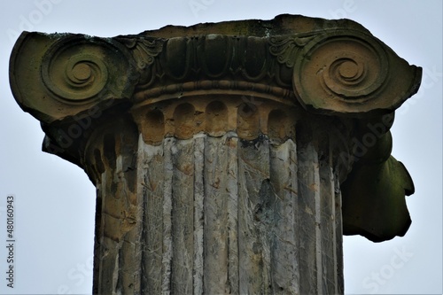 Kapitell einer römischen Säule in Neumagen-Dhron an der Mosel photo