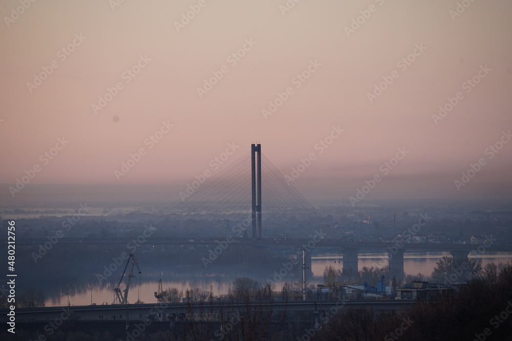 Obraz premium Cityscape on the sunset