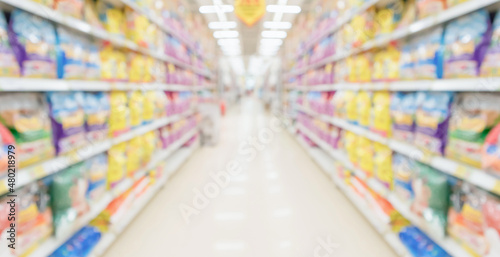 Wallpaper Mural Abstract blur supermarket discount store aisle and product shelves interior defocused background Torontodigital.ca